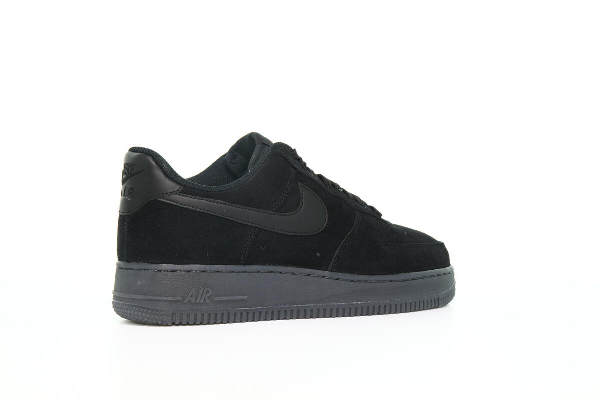 Nike air force 1 lv8 suede black hotsell